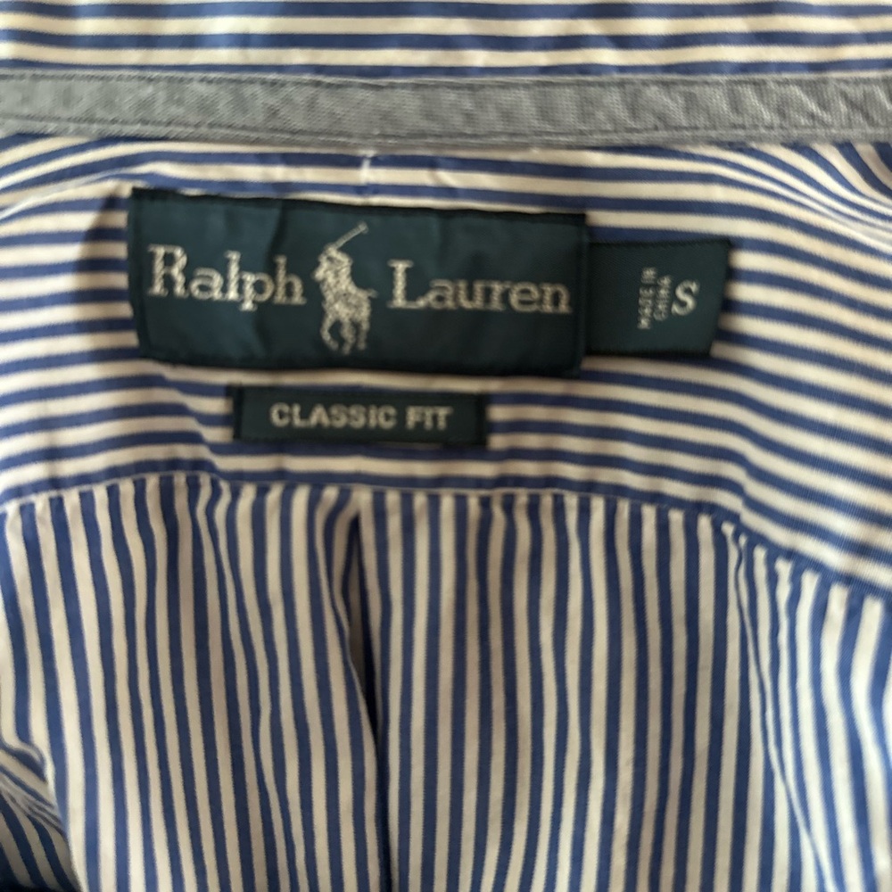 Polo by Ralph Lauren men’s Small Blue and White striped button down